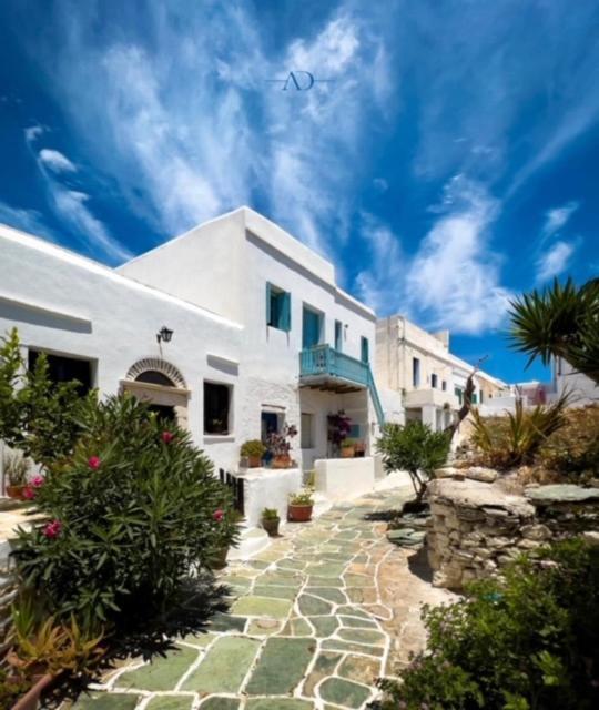 Folegandros-Cliffhouse Villa Exterior photo
