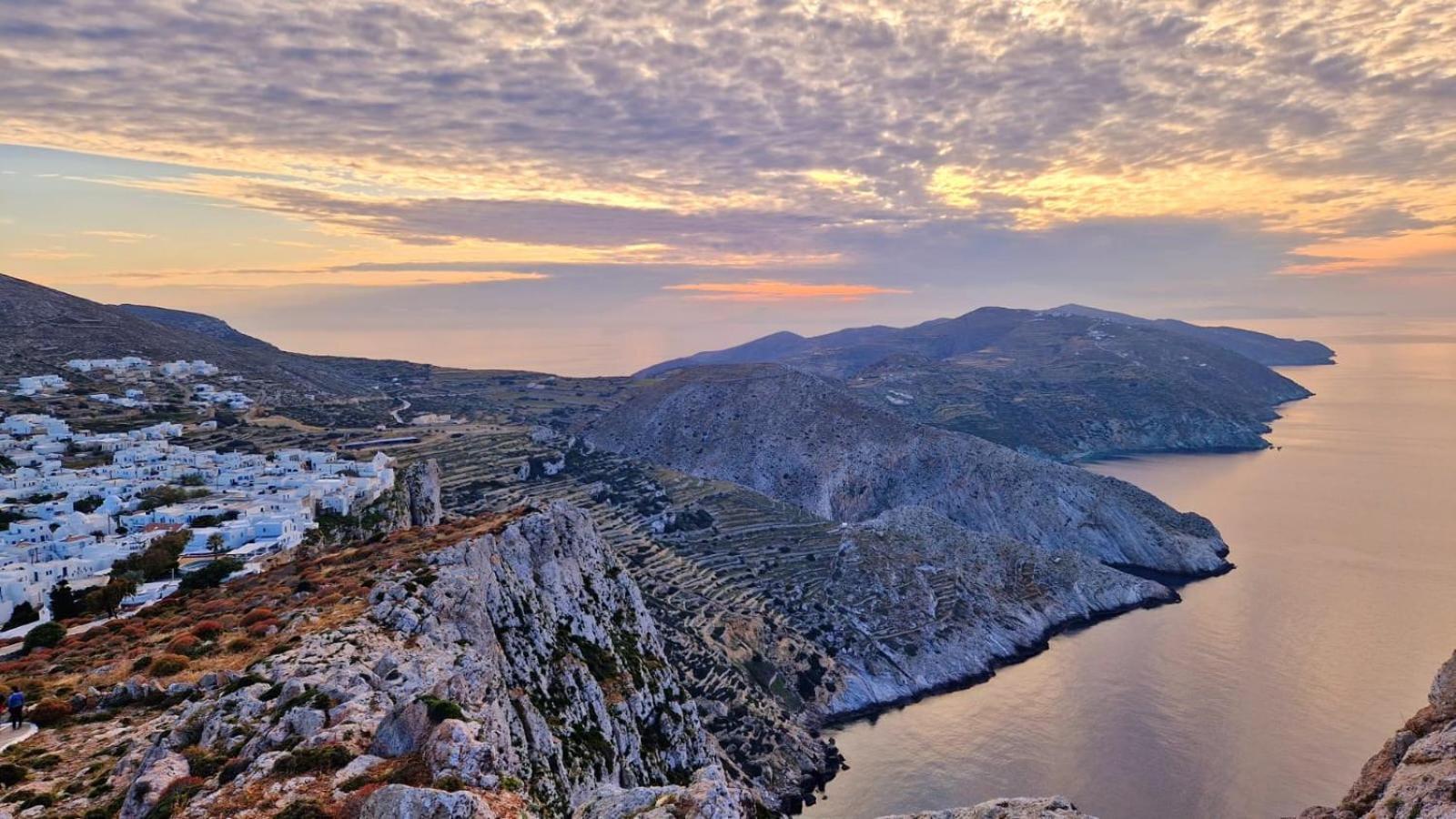 Folegandros-Cliffhouse Villa Exterior photo