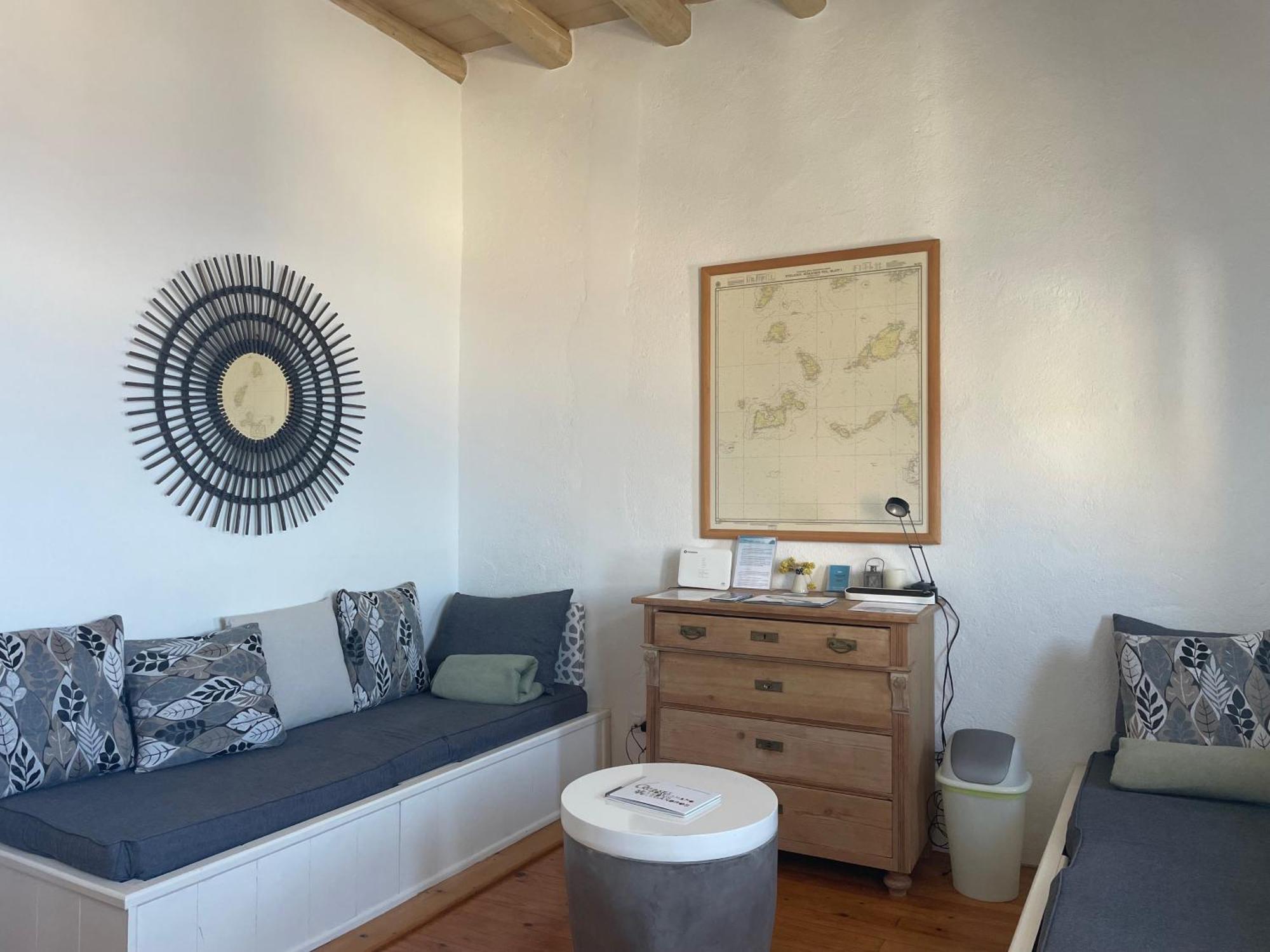 Folegandros-Cliffhouse Villa Exterior photo