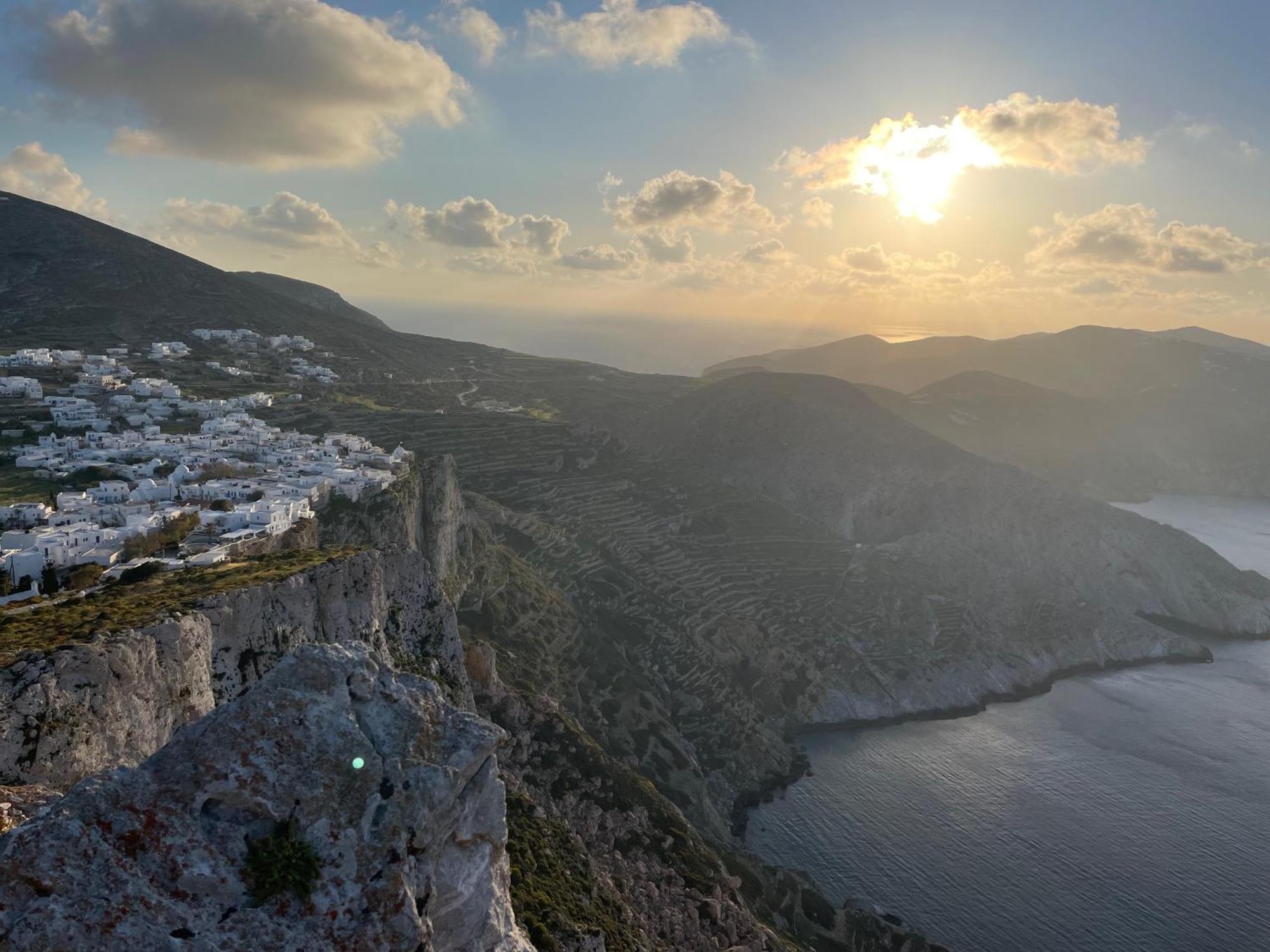 Folegandros-Cliffhouse Villa Exterior photo