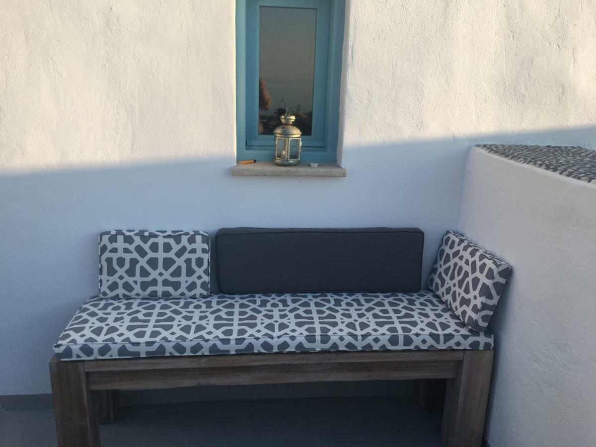 Folegandros-Cliffhouse Villa Exterior photo